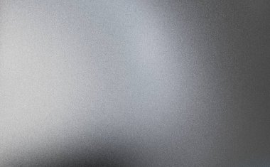 Soyut koyu renk değişimi, yumuşak tahıl gürültüsü arka planında bulanıklaştı. Tek renkli, siyah beyaz, gri, gürültülü yumuşak, yumuşak, parlayan arka plan, retro afiş, reklamlar, duvar kağıdı poster kapağı tasarımı.