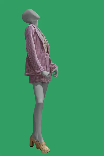 Ganzkörperbild Einer Weiblichen Schaufensterpuppe Lila Tweed Jacke Und Shorts Anzug — Stockfoto