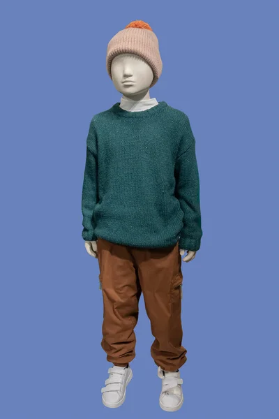Image Pleine Longueur Mannequin Vitrine Enfant Portant Pull Vert Pantalon — Photo