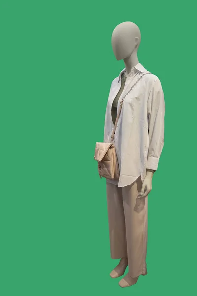 Повнометражне Зображення Жіночого Дисплея Манекен Модному Одязі Ізольовано Зеленому Фоні — стокове фото