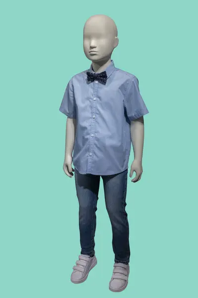 Imagem Comprimento Total Manequim Exibição Crianças Usando Camisa Azul Jeans — Fotografia de Stock