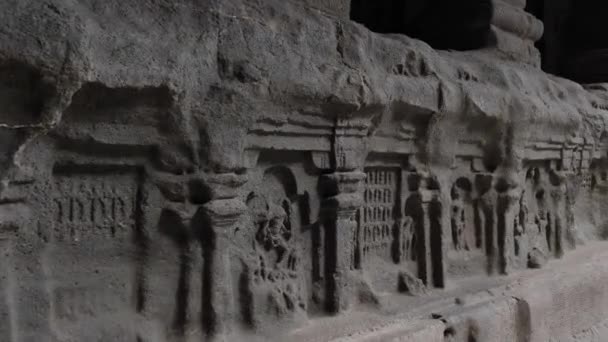 Różne Symbole Boskie Projekty Wykonane Ścianach Jaskiń Ellora — Wideo stockowe
