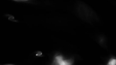 Boya kanaması geçiş empresi. En iyi kalite mürekkep lekesi animasyon filmi. Video dönüşümleri. Düzenleme ya da VFx için de kullanılabilir.