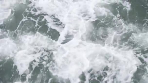 Cerrar Vista Espuma Blanca Agua Mar Ola Agua Mar Cerrar — Vídeo de stock