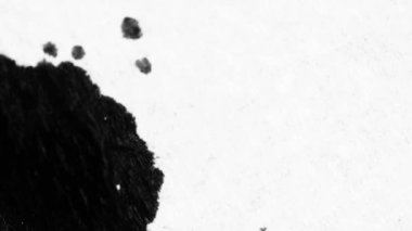 Mürekkep dökme biçiminde maske