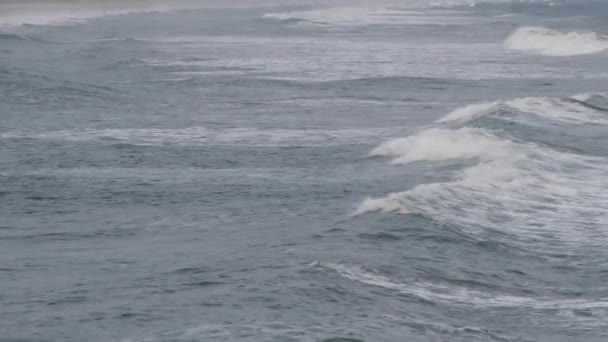 Yelkenli Deniz Suyunun Mikro Klibi Deniz Suyu Görüntüleri — Stok video