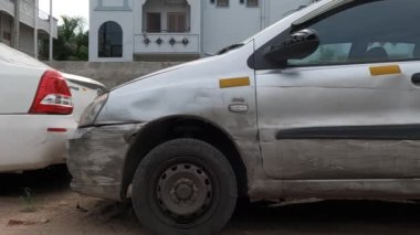Dharavi Gecekondu Mahallesi, Mumbai, Hindistan 'da Sokak ve Evlerin Geniş Açı Görünümü