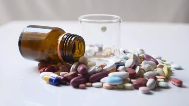 Diferentes Píldoras Médicas Drogas Cerca — Vídeo de stock