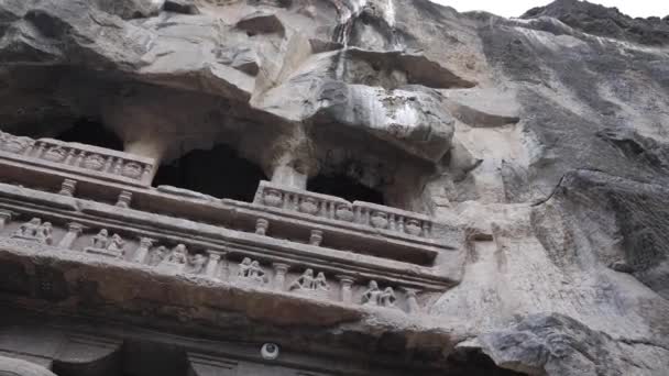 Strzał Balkonów Jaskiniach Ellora Indiach — Wideo stockowe
