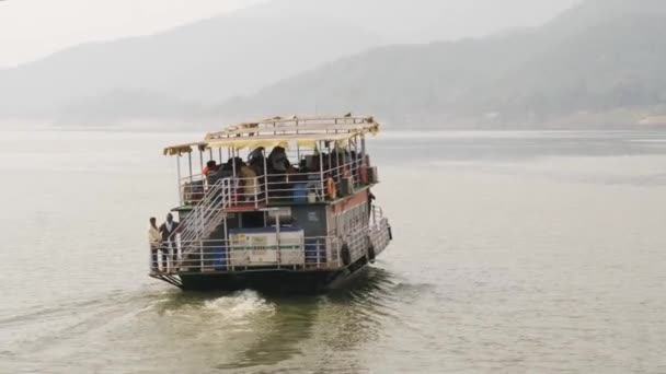 Clip Movimiento Vivo Clima Brillante Ferry Que Mueve Mar — Vídeo de stock