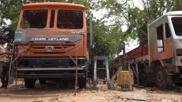 Ramy Indyjskich Samochodów Ciężarowych Rama Ciężarówki Bez Lusterek Przednich — Wideo stockowe