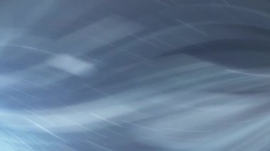 Dalgalı mavi ve beyaz bir okyanus sahnesi