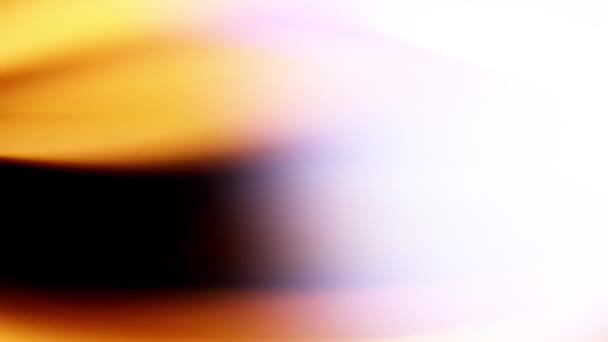 Ein Verschwommener Gelber Und Lila Hintergrund Mit Hellem Licht Der — Stockvideo