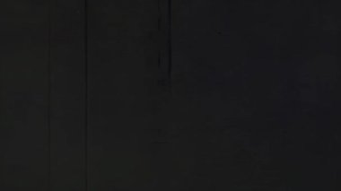 Zayıf parıltılı karanlık dijital TV statik sinyal kaybı