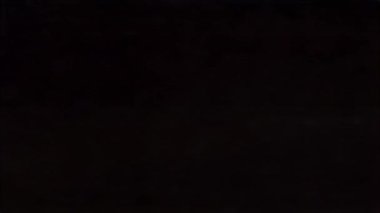 Elektrik arızası. Sinyal kesintisi senfonisi.