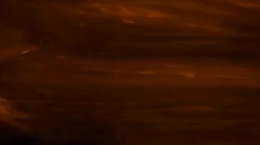 Sinyal kaybı ve görsel kaosun dijital bozulması