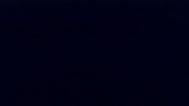 Dijital karanlık. Statik ve sinyal kaybı senfonisi.