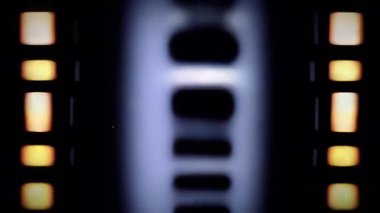 Ruhsal dijital arıza. Sinyal bozma senfonisi.