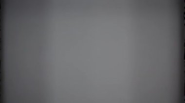 Dijital bozulma. Statik ve sinyal kaybı senfonisi.