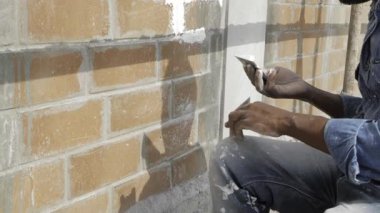 Mastering the Art of Plastering - Expert Technique in Action