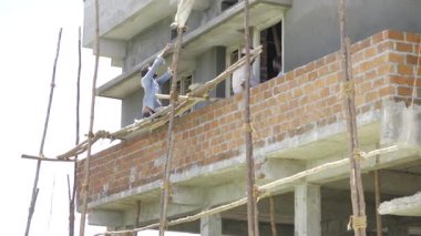 Building Up - A Moment of Construction