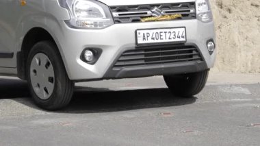 Embrace the Journey - Discover the Road with Style in a Timeless SUV