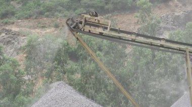 Efficient Rock Crushing - Optimized Industrial Machine in Action