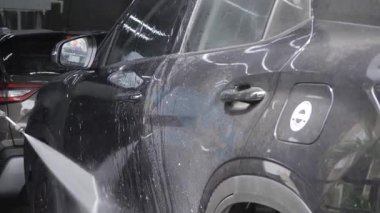 Crisp Car Washing - Clean and Shiny in Seconds