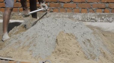 Hands-On Construction - Mastering the Art of Mixing Cement