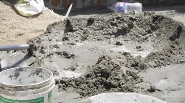 Crafting with Cement - A Handyman's Guide to Concrete Creations