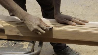 Expert Woodworker's Precision Craftsmanship - A Master at Work