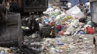 Overwhelming Trash Crisis - A Dreaded Reality