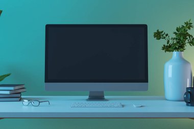 Web tasarımı, web sitesi, aydınlatma çalışma masasının üzerine yeşil duvar arkaplanı ve klavyesi olan boş siyah modern bilgisayar monitörünün ön görüntüsü. 3B görüntüleme, modelleme