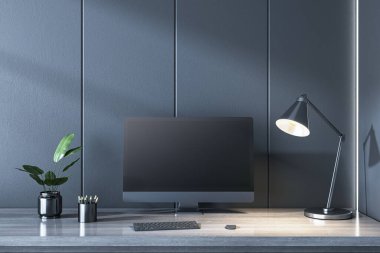 Ofis çalışma alanı bilgisayar, bitki, lamba, gri arka planda minimal stil. Verimlilik kavramı. 3B Hazırlama