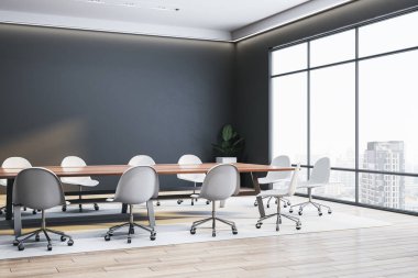 Masası ve sandalyeleri olan boş bir konferans odası, modern tarz, şehir manzaralı arka plan. İş görüşmesi kavramı. 3B Hazırlama