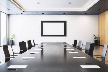 Boş modern ofis konferans odası, duvarında boş çerçeve, siyah sandalyeler, büyük masa ve temiz arka plan. 3B Hazırlama
