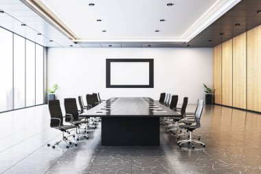 Uzun siyah masa, ergonomik sandalyeler, ahşap kaplama ve hafif arka plan, kurumsal toplantı alanı konsepti olan lüks modern konferans odası. 3B Hazırlama