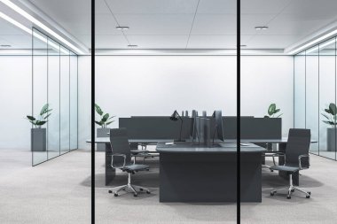 Karanlık mobilyaları, kapalı mekanları, temiz tasarımı ve parlak arka planda cam duvarları olan çağdaş açık ofis iç mimarisi. 3B Hazırlama