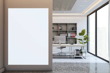 Duvarda, rafları, masası ve şehir manzaralı pencereleri olan modern ofis odalarının yanında dikey boş poster modeli var. 3B Hazırlama