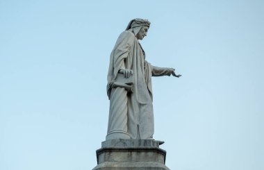 İtalya, Napoli 'deki Dante heykeli