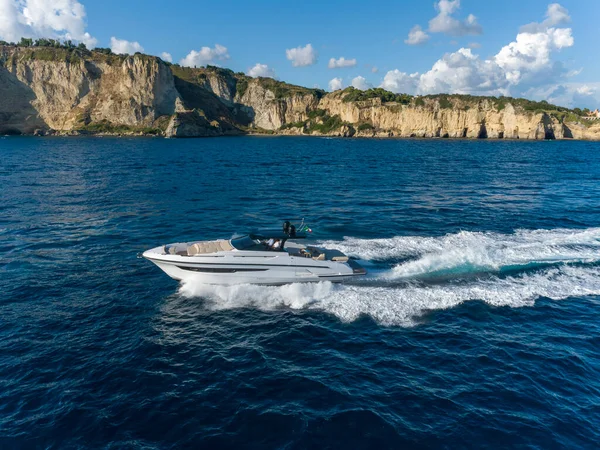 Luchtfoto Van Een Luxe Jacht Middellandse Zee Napoli Kust — Stockfoto