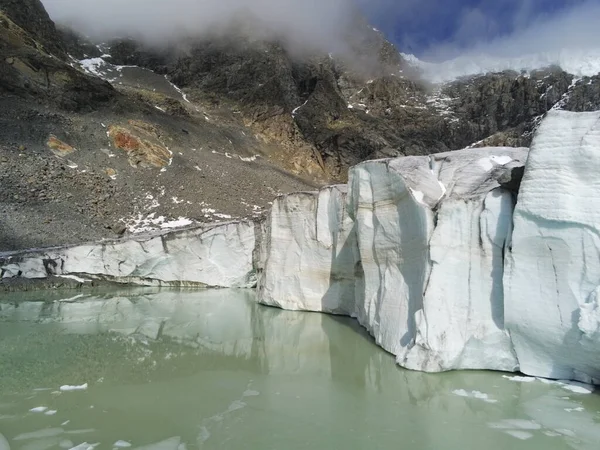 Glaciar Fellaria Italia 2022 Fotos de stock
