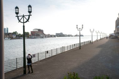 Kushiro, Hokkaido, Japonya - 15 Ağustos 2023 - Japonya Hokkaido 'nun doğu kesiminde yer alan Kushiro kasabası sahnesi