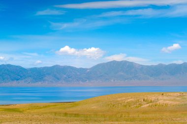 Sailimu Gölü veya Sayram Gölü, Kuzey Tianshan Dağları, Bortala Moğol Özerk Bölgesi, Xinjiang Uygur Özerk Bölgesi, Çin 'de bulunan endorheic tatlı su gölü.