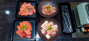 Pirinçli Yakiniku eti.