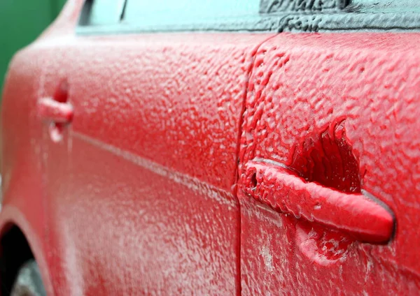 Red Car Covered Ice Icy Surface Car — Stock Photo, Image