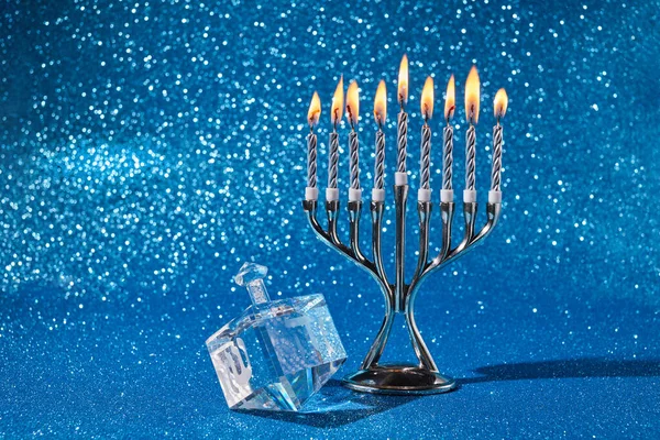 Yahudi Bayramı Hanuka Arkaplanı Menorah Dreidel Ile Gimel Nun Harfleriyle — Stok fotoğraf