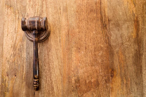 Судьи Молоток Деревянном Фоне Вид Сверху Концепция Права — стоковое фото