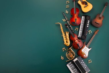 Müzik okulu konseptine geri dönelim. Müzik dersi okul konsepti