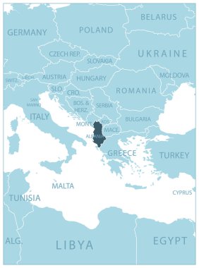 Arnavutluk - komşu ülkeler ve isimlerle dolu mavi bir harita. Vektör illüstrasyonu